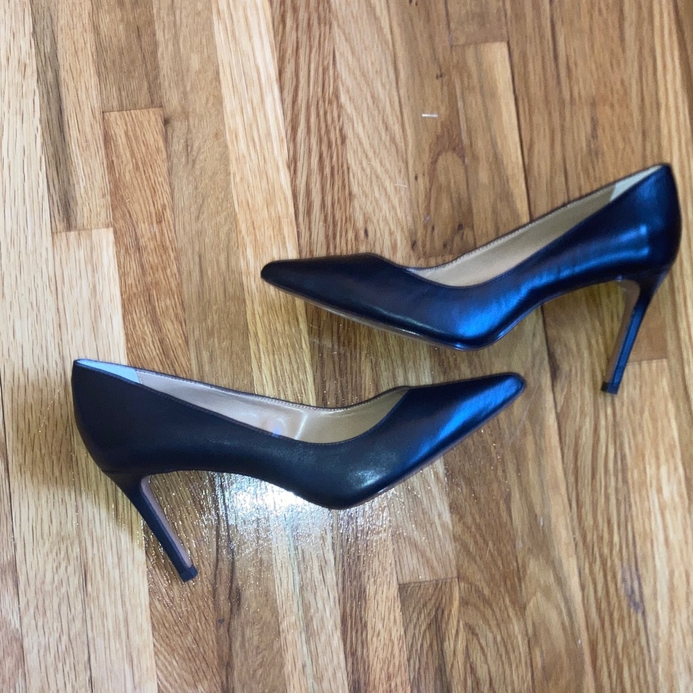Black Banana Republic heels